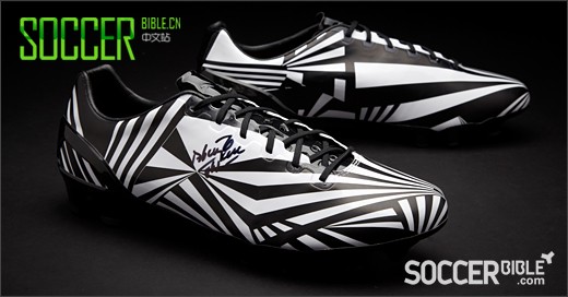 Aguero Signed PUMA Special Edition 