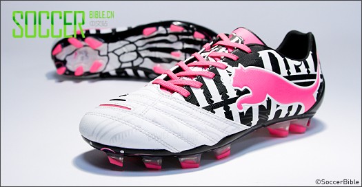 Puma PowerCatDia del FutbolGraphic - // - Football Boots