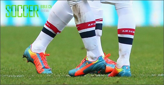 Global Football Boots Spotting - 30/12/13 - Football News