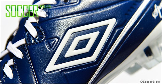 Umbro Speciali 4 - /