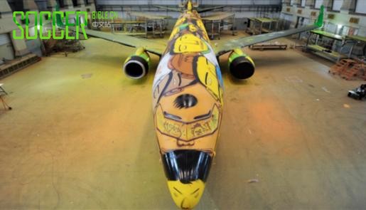 OS GMEOS GRAFFITI BRAZILIAN NATIONAL TEAMS WORLD CUP PLANE: Art and Illustration : Soccer Bible