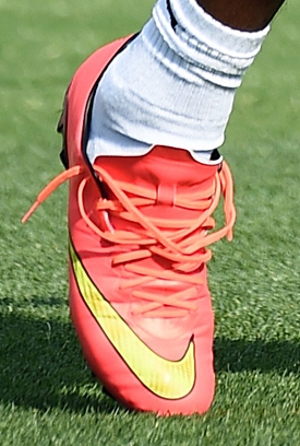 Didier Drogba (Ivory Coast) Nike Mercurial Vapor X