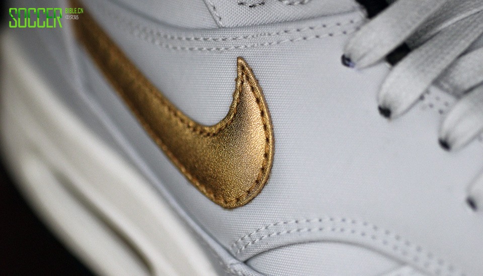 nike-sportswear-gold-collection-img8