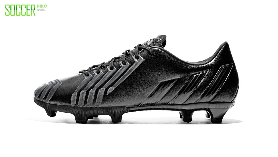 adidas-predator-blk-out-img2