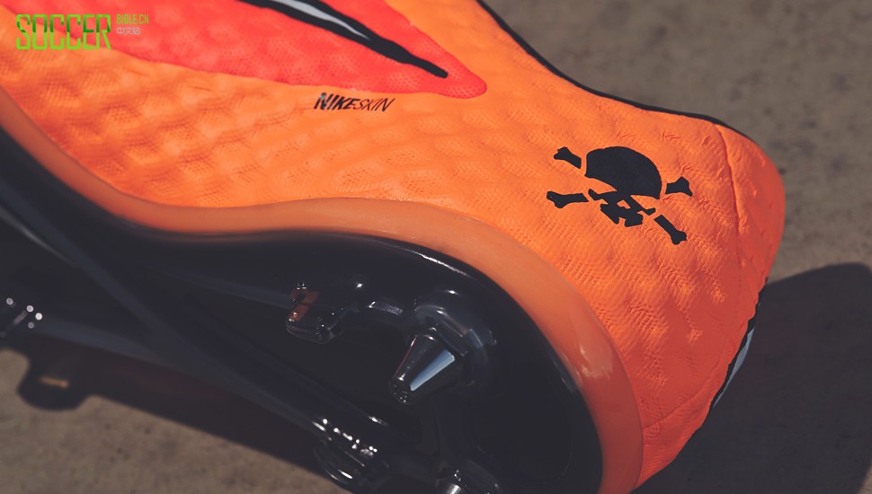 nike-hypervenom-orange-img3