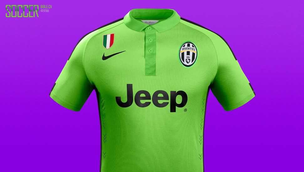 juventus_third_shirt_14_15_img3