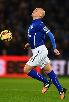 Esteban Cambiasso (Leicester City) adidas Nitrocharge