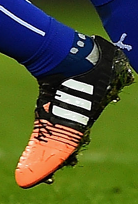 Esteban Cambiasso (Leicester City) adidas Nitrocharge