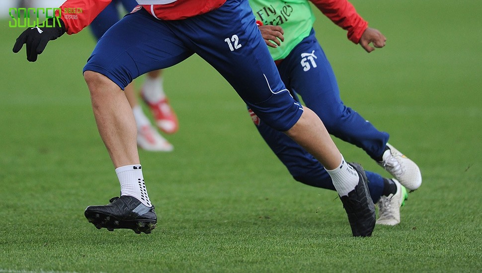 olivier_giroud_bootspy_puma_evopower_img2