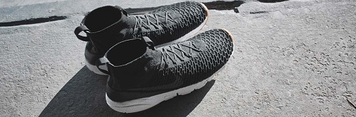 ۲ͿAir Footscape Magista