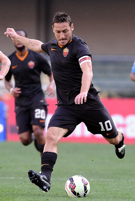 Francesco Totti (Roma) Nike Tiempo Legend V Premium