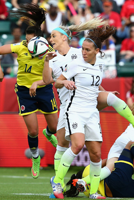 Lauren Holiday (USA) Under Armour Clutchfit