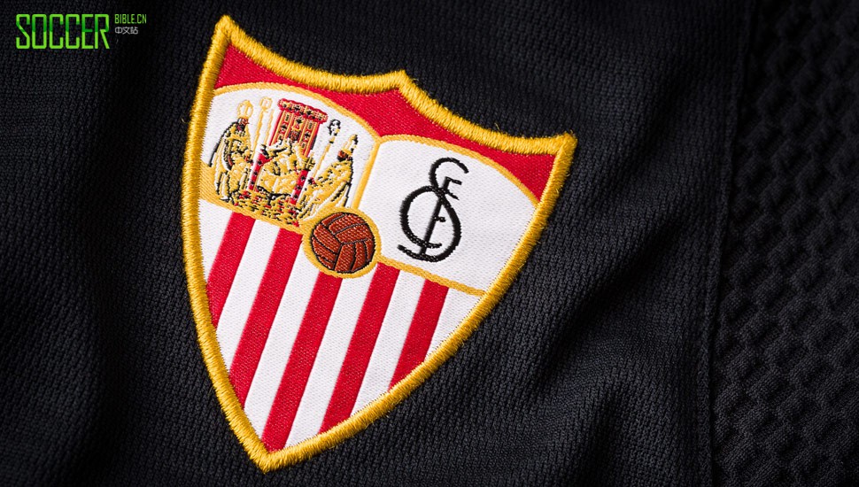 new-balance-sevilla-gk-2