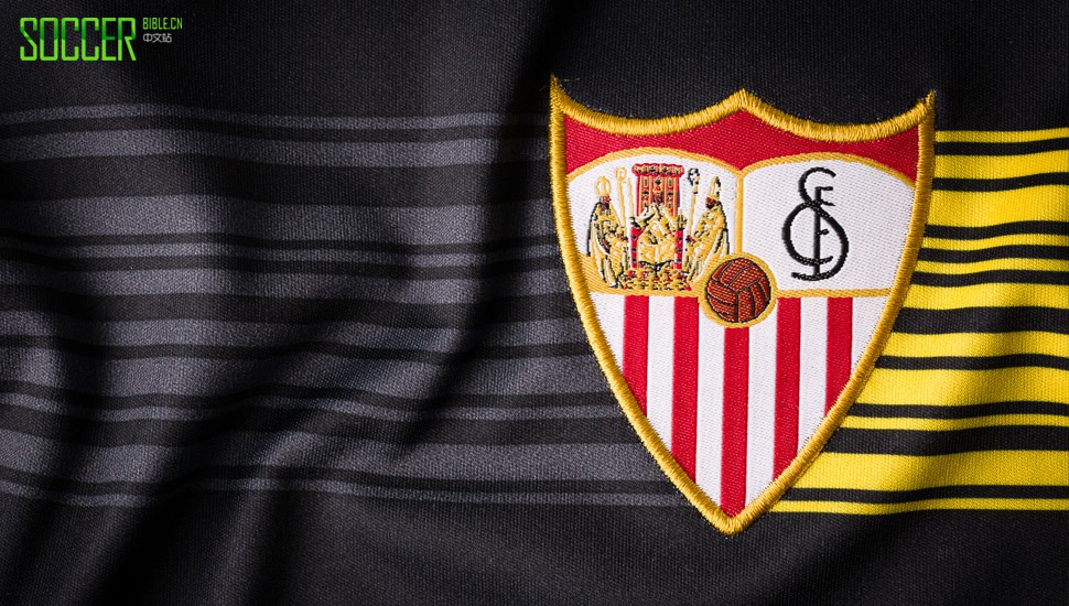 new-balance-sevilla-third-2