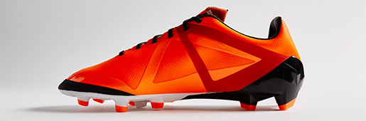 Umbro Velocita "Shocking Orange" : Football Boots : Soccer Bible