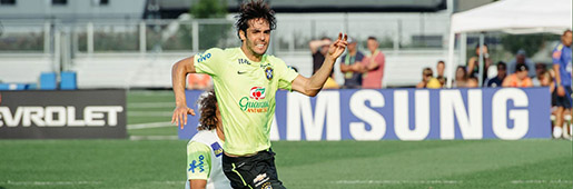 Framed | Brazil Train In New York : Photography : Soccer Bible