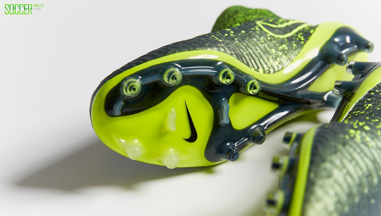 nike-magista-electro-flare-img4