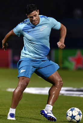 Hulk (Zenit St Petersburg) Mizuno Morelia Neo