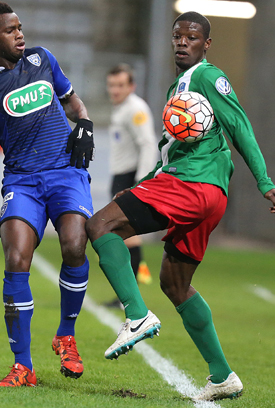 Bakaye Dibassy (Sedan) Nike CTR360 Maestri III