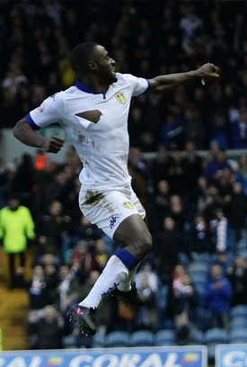 Mustapha Carayol (Leeds United) Concave Volt +