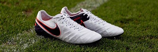 Laced Up | Nike Tiempo 6 Review : Football Boots : Soccer Bible