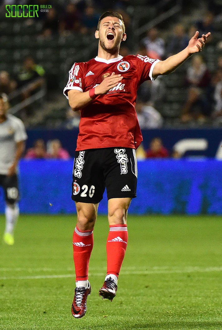 Paul Arriola (Club Tijuana) Nike Mercurial Vapor X