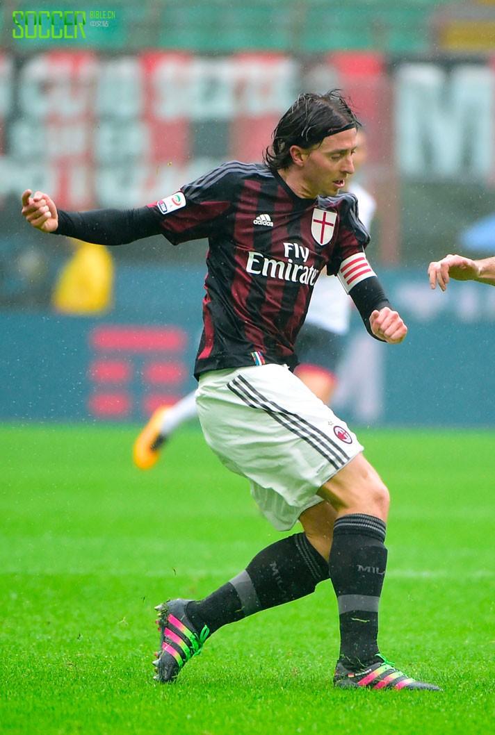 Riccardo Montolivo (AC Milan) adidas ACE 16.1 Primeknit