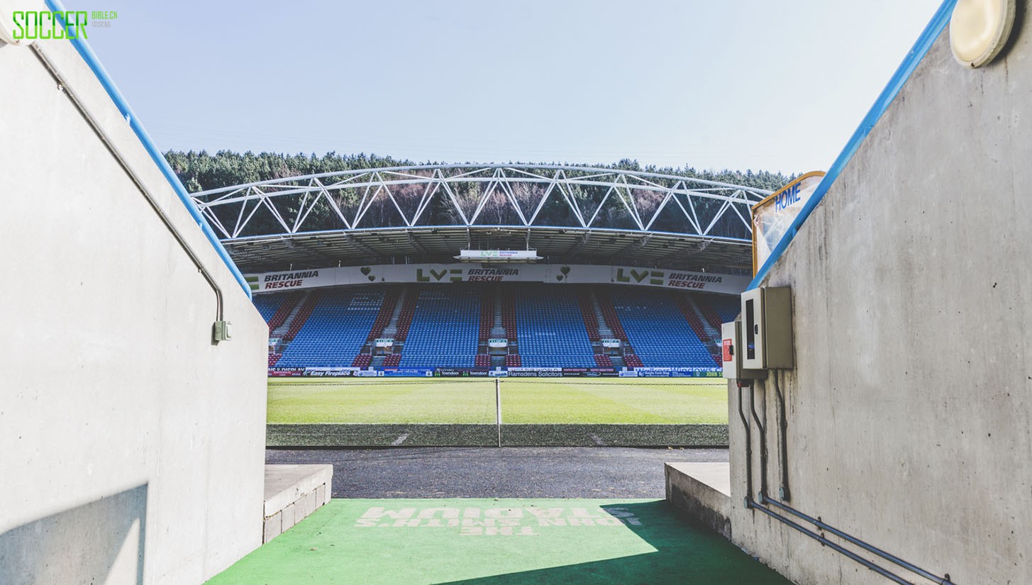 huddersfield-residence-soccerbible-35