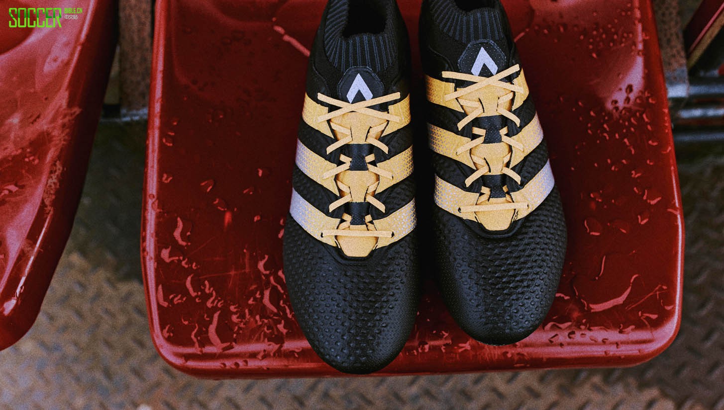 ������Adidas ACE 16.1 Primeknit