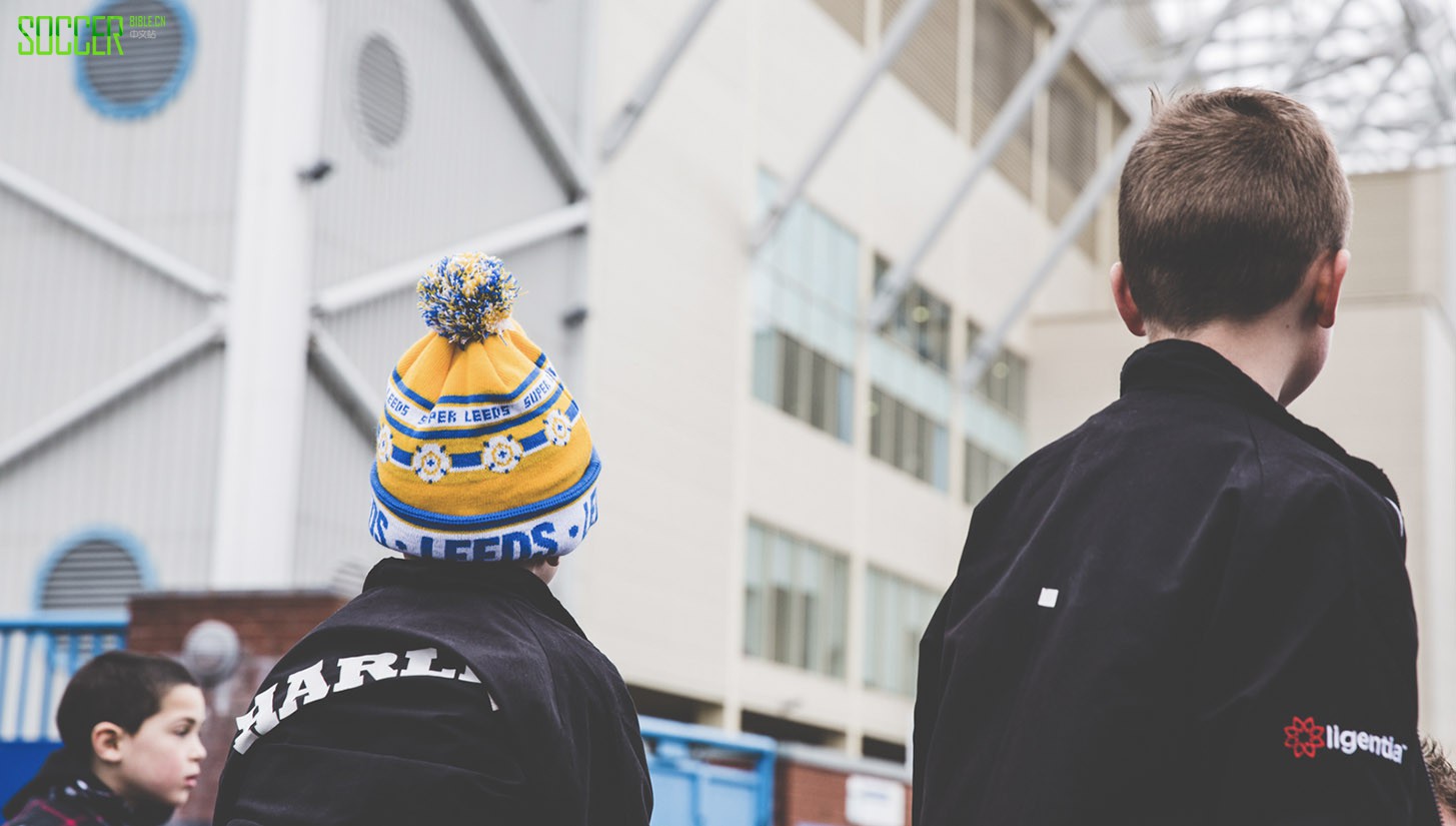 yorkshire-derby-the-fans-pre-match-16