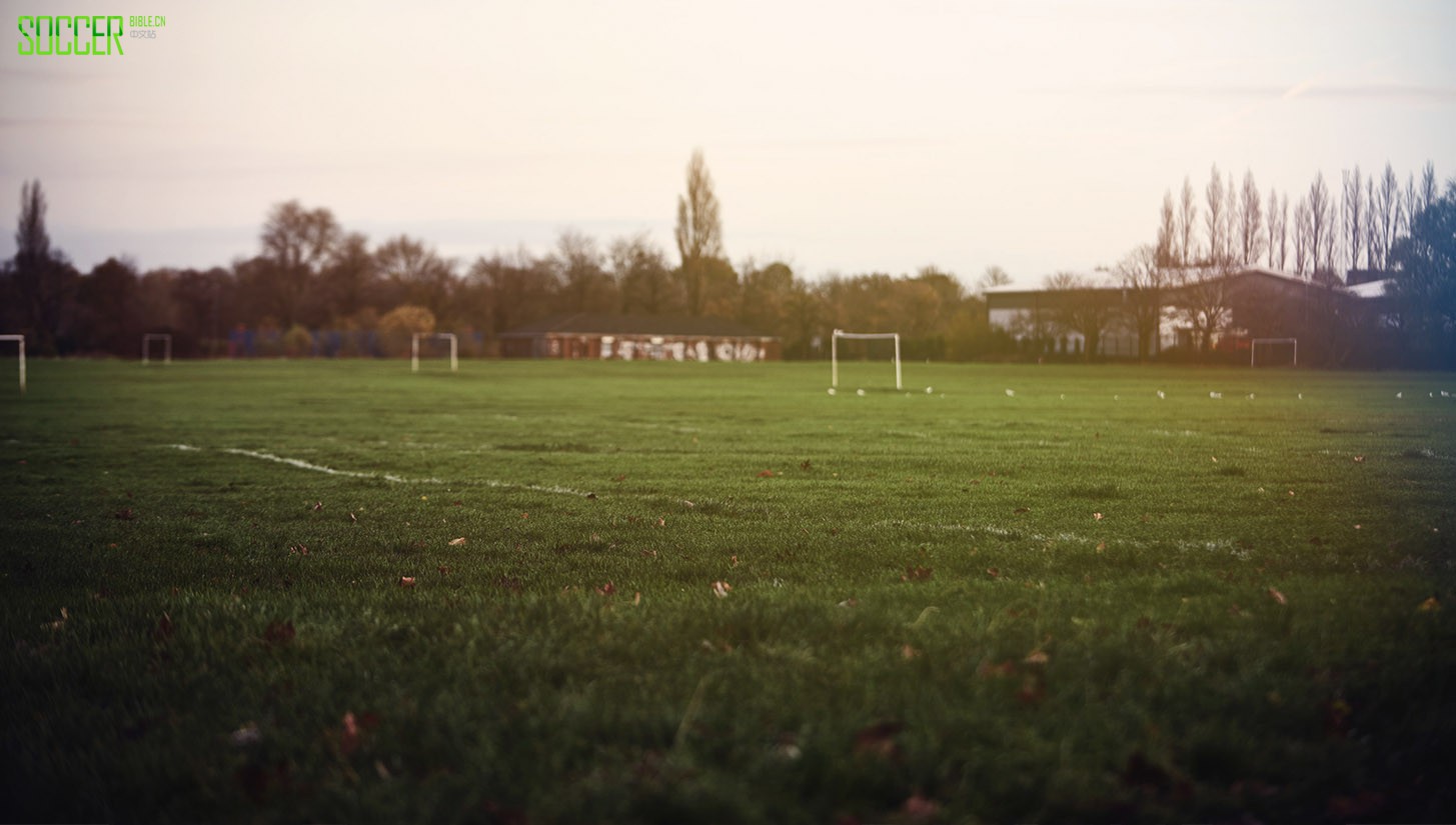 away-days-by-matt-stansfield-12