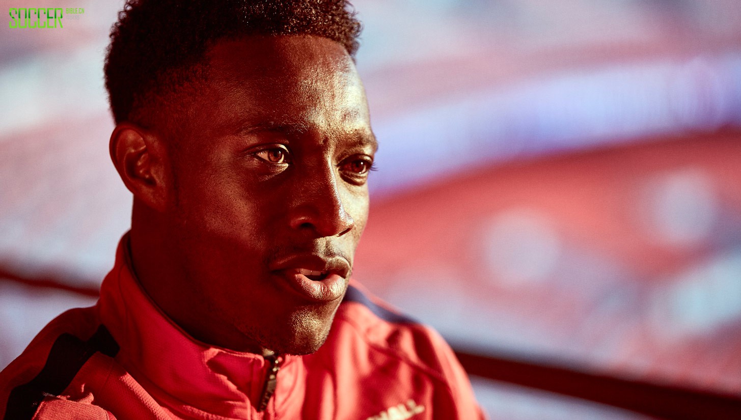 danny-welbeck-soccerbible-3