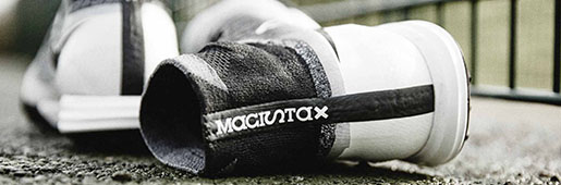 Nike MagistaX Proximo "White/Black" : Football Boots : Soccer Bible