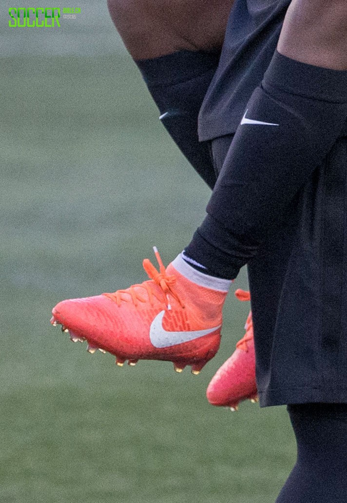 Crystal Dunn (USA) Nike Magista Obra