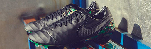 Closer Look | Nike Camo Pack : Football Boots : Soccer Bible