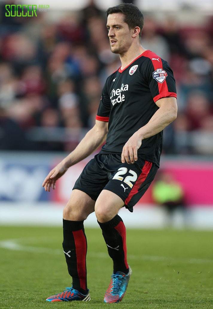 Andy Bond (Crawley Town) adidas Predator LZ