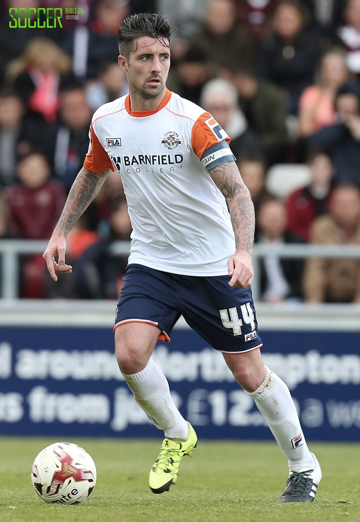 Alan Sheehan (Luton Town) adidas ACE/X