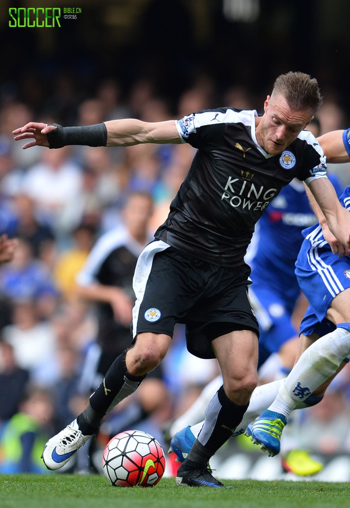 Jamie Vardy (Leicester City) Nike VAHREZ iD Hypervenom Phantom II