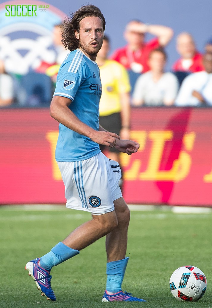 Mix Diskerud (New York City) Umbro Medusae