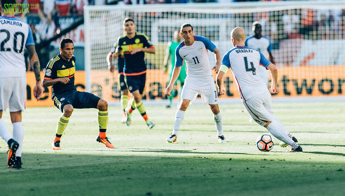 usa-colombia-soccerbible_0058_1q2a9851