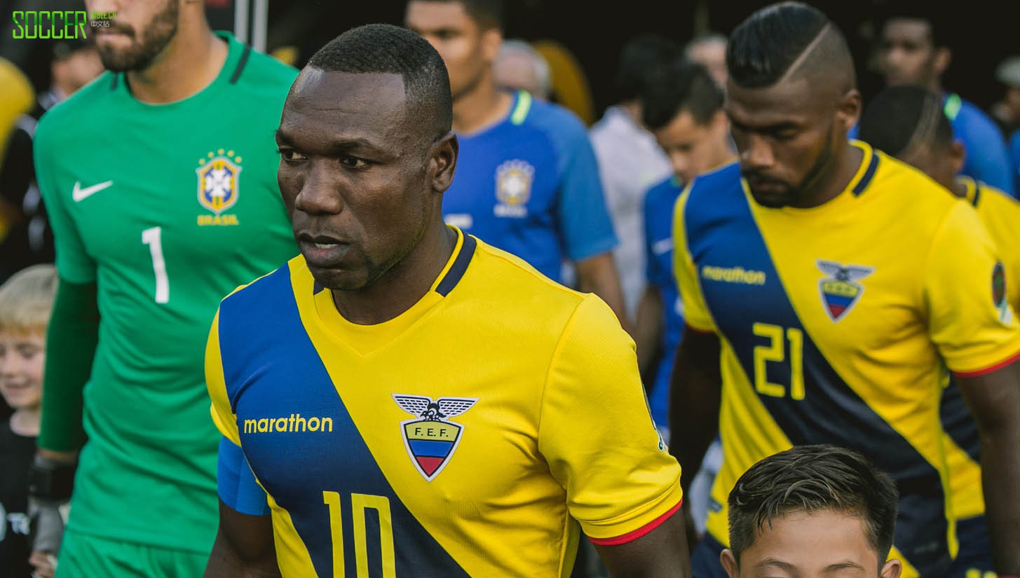 framed-brazil-ecuador_0006_37