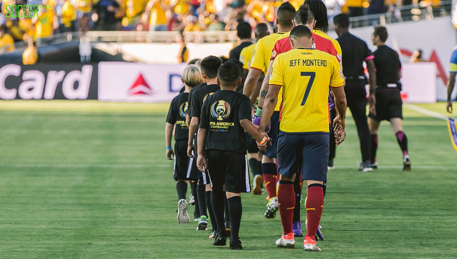 framed-brazil-ecuador_0008_35