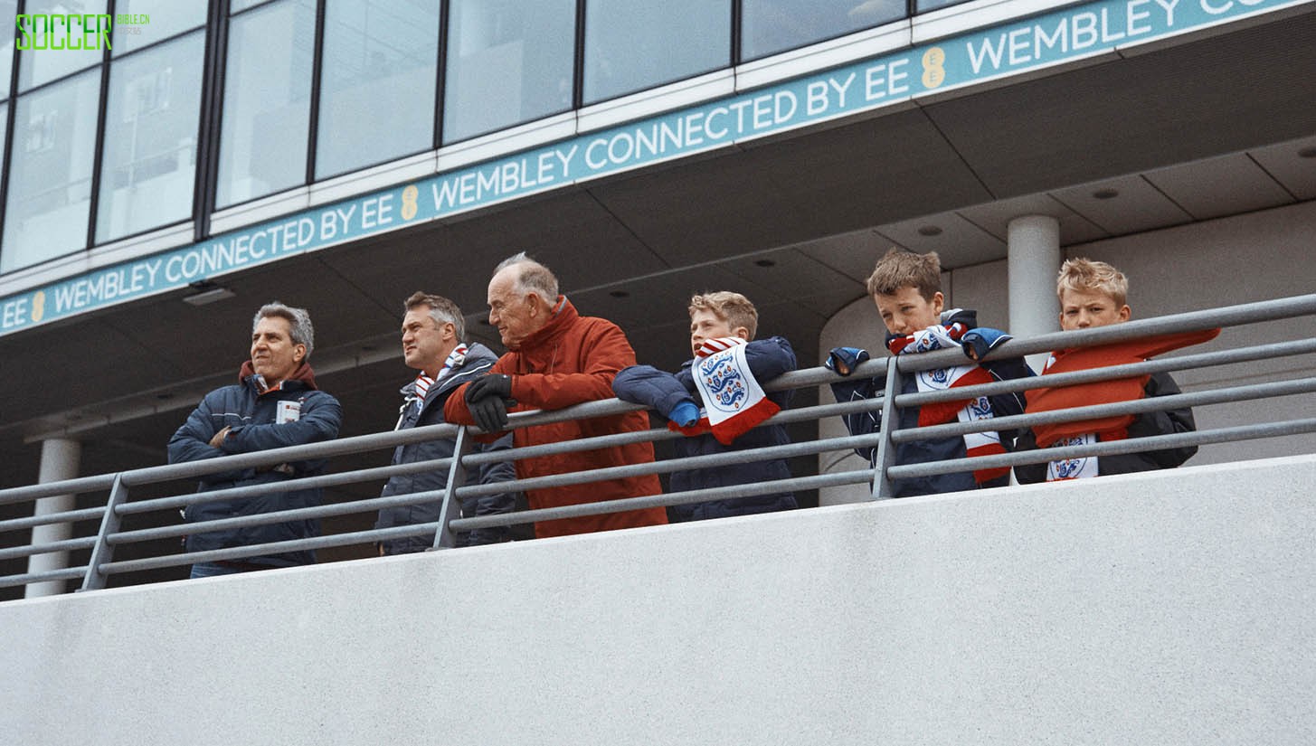 england-fans_0036_card_01_361