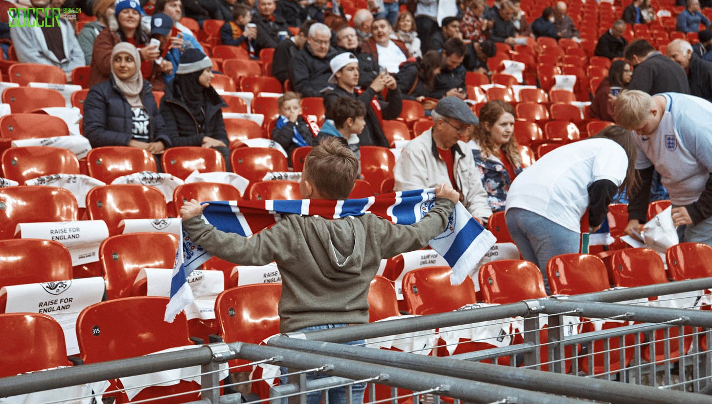 england-fans_0016_card_01_630