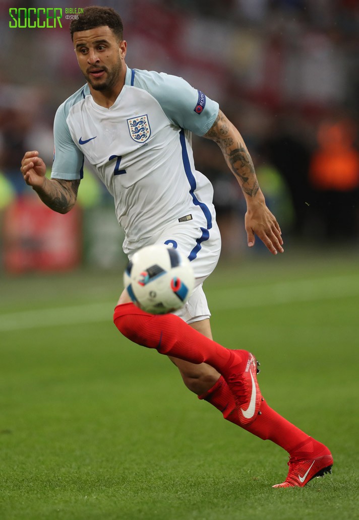 Kyle Walker (England) Nike Mercurial Superfly V