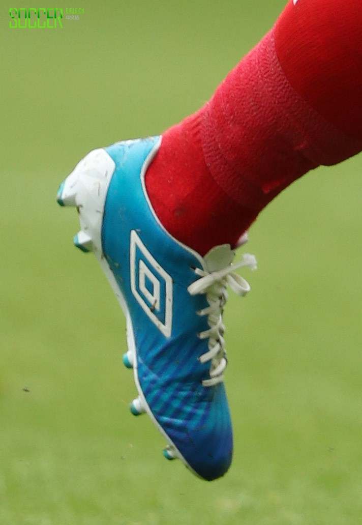 David Perkins (Wigan) Umbro Veocita III