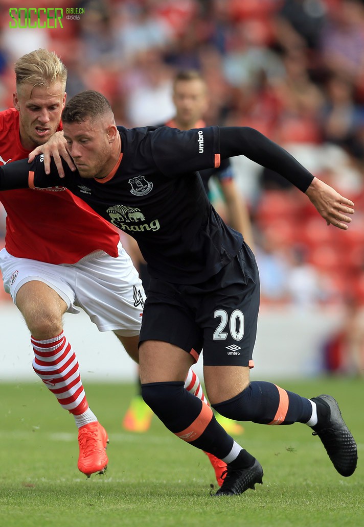 Ross Barkley (Everton) Nike Magista Obra II