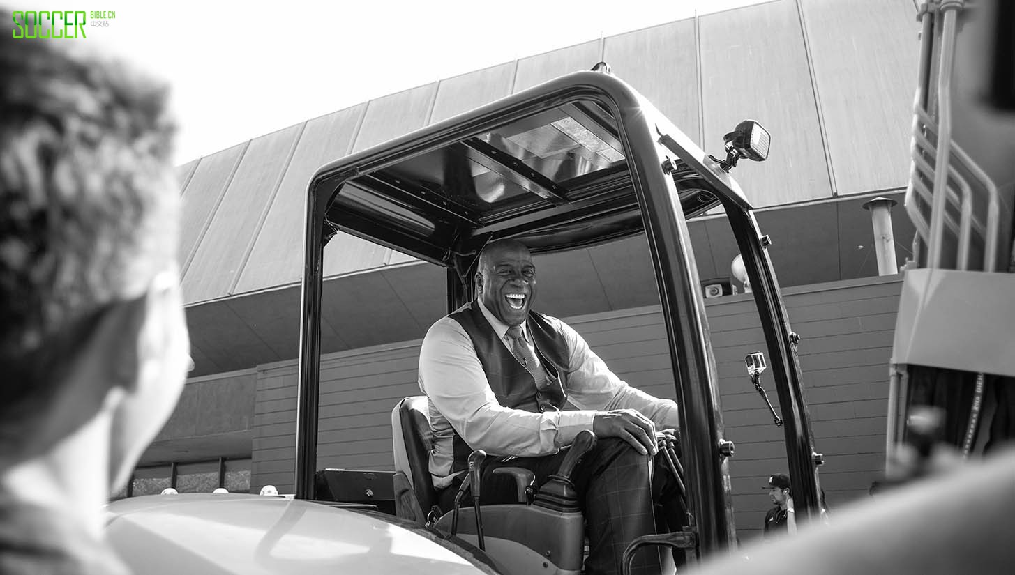 lafc-ground-breaking_0010_l1004624