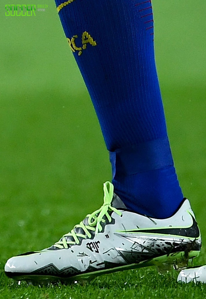 Neymar (Barcelona) Nike Hypervenom Phinish II