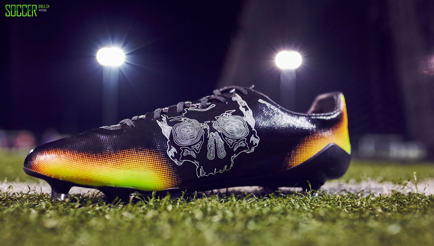 PUMA evoSPEED SL II Graphic : Football Boots : Soccer Bible